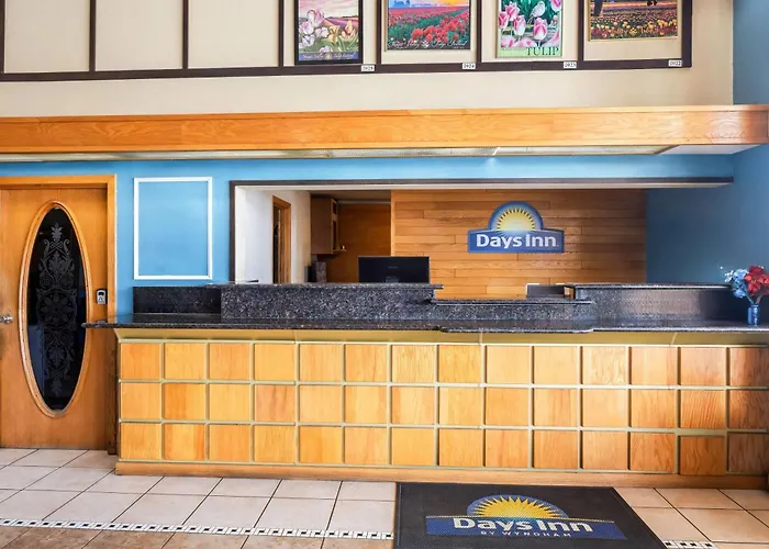 Days Inn By Wyndham Mt. Vernon