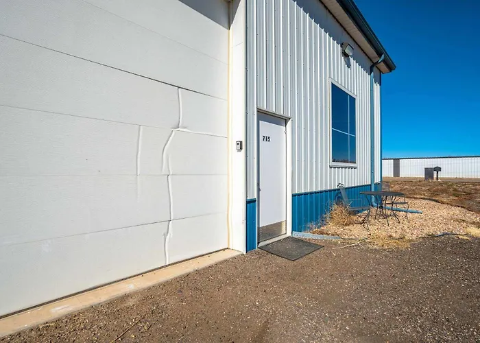 Cozy 1Br Retreat Sleeps 4 Near I-70 & Den