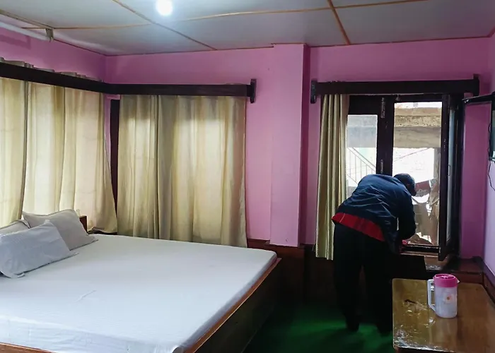 Hotel Hema Holiday Home