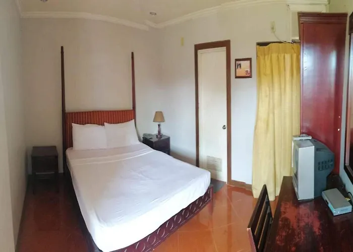 Oyo 679 Ddd Habitat Pension House