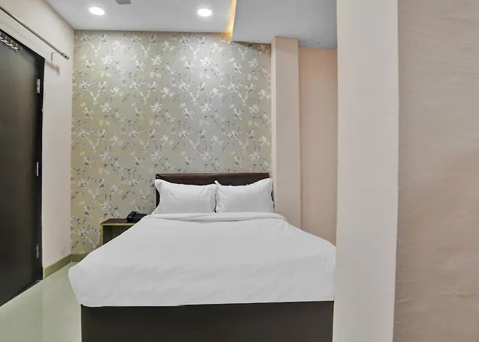 Hotel O Sai Sahara