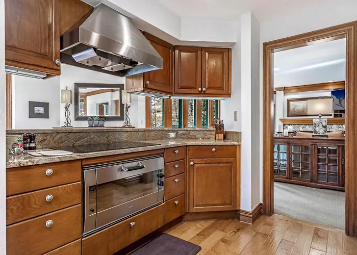 323 Beaver Creek Lodge