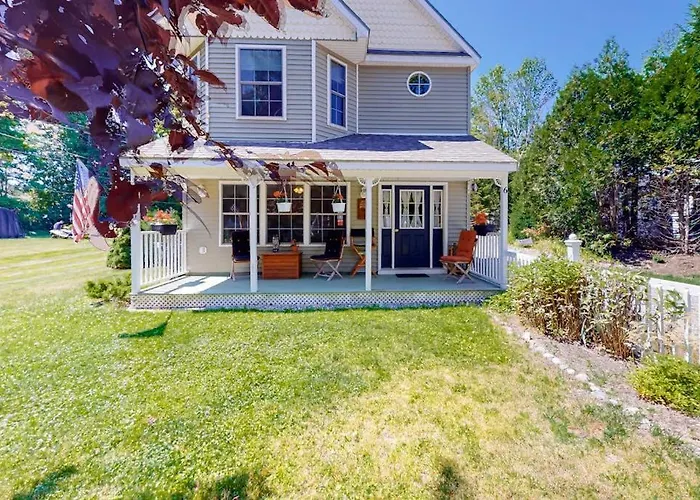 Two-Story Home Steps From Laite Beach - Stroll To The Harbor, 1 Dog Welcome