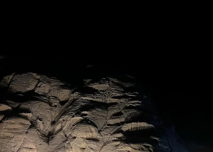 Wadi Rum Santa Camp