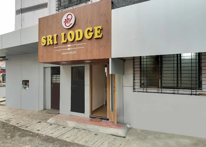 Hotel O Sri Lodge