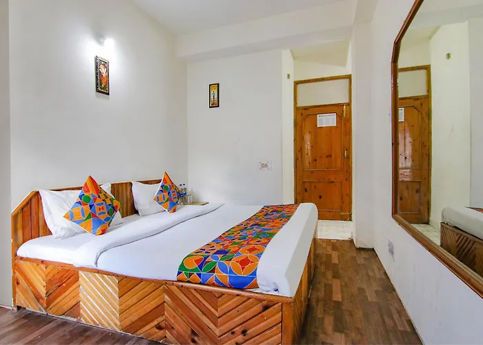 Ganga Cottage !! 1,2,3 Bedrooms Cottage Available Near Mall Road Manali