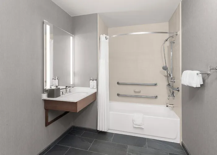 Staybridge Suites Lansing-Okemos By Ihg