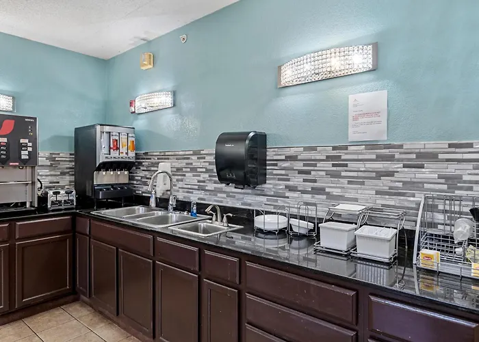 Woodland Inn And Suites Extended Stay
