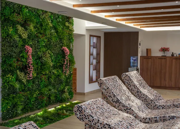 Hotel Enigma