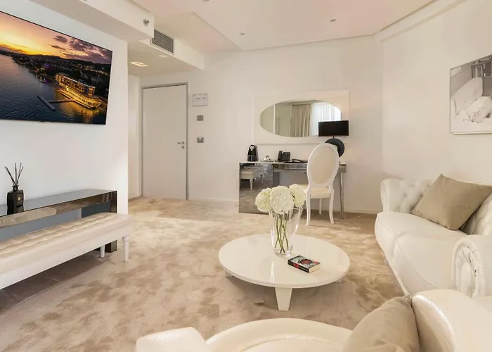 Luxury Hotel Amabilis