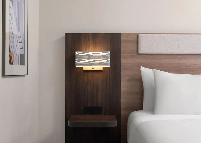 Holiday Inn Express Hotel & Suites Orlando East-Ucf Area By Ihg