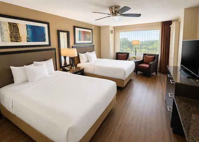 Isle Of Capri Casino Hotel Boonville & Casino - A Caesars Rewards Destination