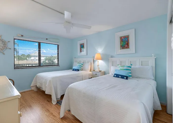 Compass Point 221