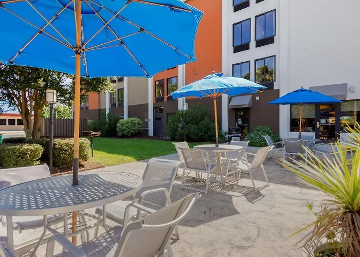 Best Western Plus Wilmington / Wrightsville Beach