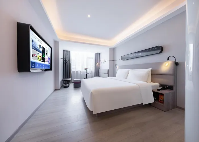Atour Light Hotel Huizhou Jinshanhu Ganghui