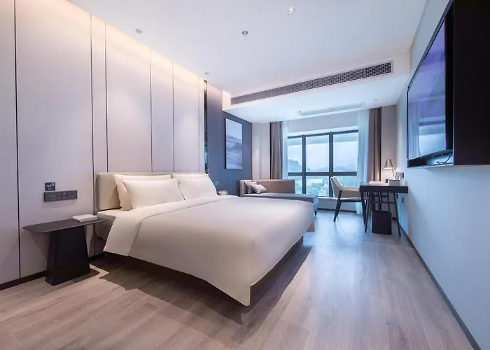 Atour Hotel Zhaoqing Qixingyan