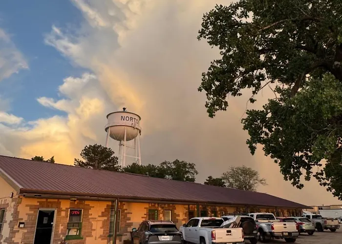 Hillcrest Motel