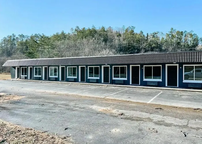 Wildflower Room At The Trailblazer Unit 13