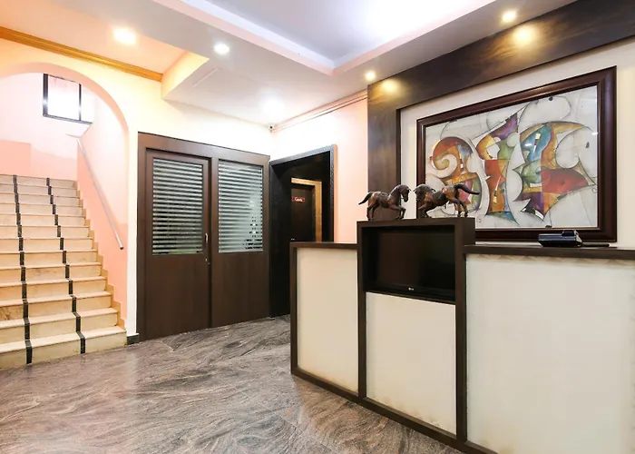 Hotel O Venkatesh Leela Hotel
