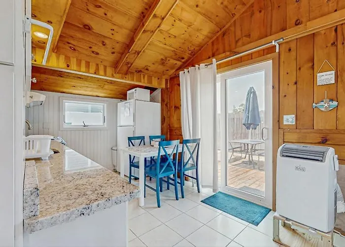 Glendon Beach Getaway