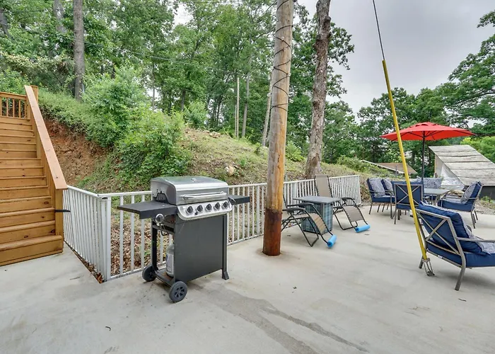 Kayaks, Boat Slip, Game Room, Calm Cove, Great Loc