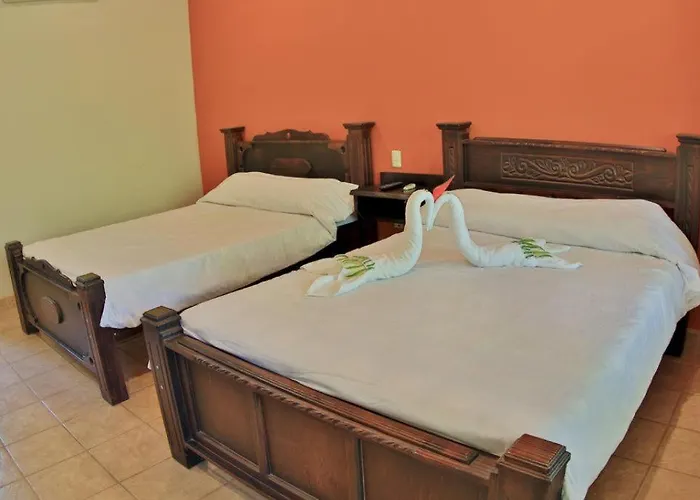 Pitaya Lodge