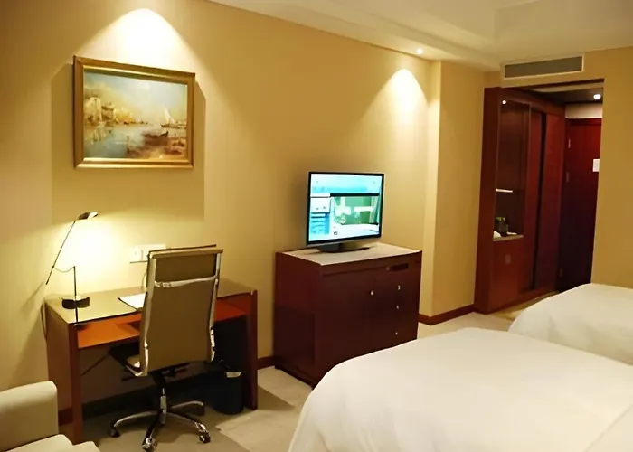 Greentree Eastern Quzhou Hewu Road Hotel