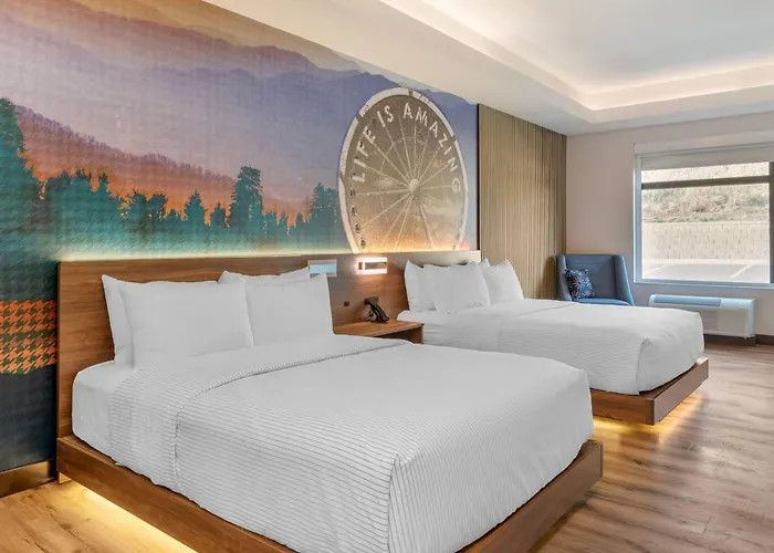 Cambria Hotel Pigeon Forge