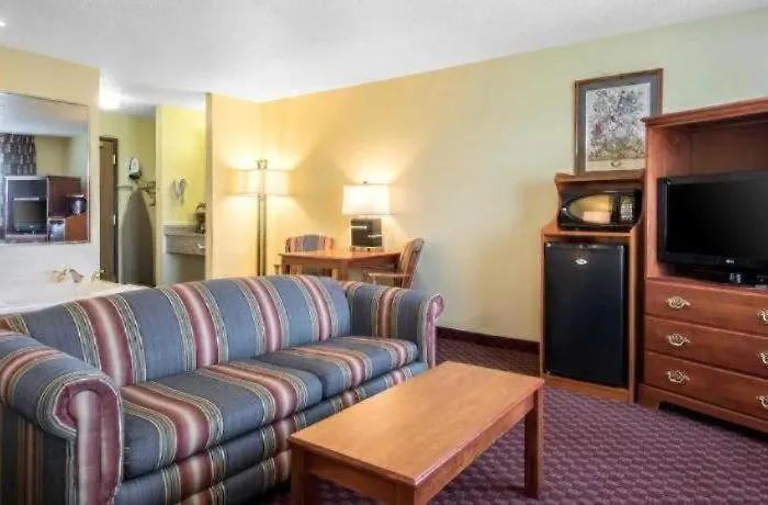 Quality Inn Mineral Point
