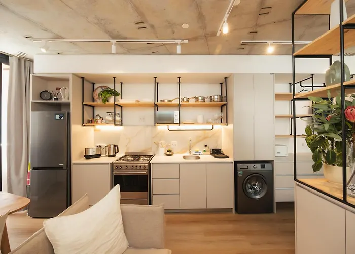 Eighty2 On M - Fluent Serviced Apartments
