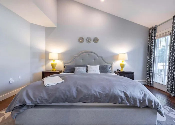 Kings Landing By Simple Life Rentals