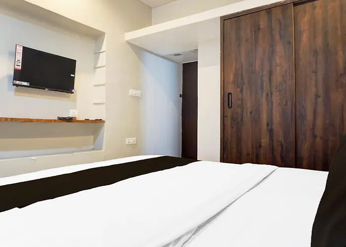 Hotelgalaxy Residency Airport Stay
