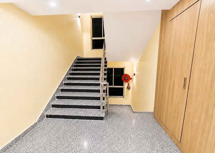 Hotel New Signature Inn New Digha হোটেল নিউ সিগনেচার ইন নিউ দিঘা Near Sea Beach And Lake View Room - All-Room-Attached-Balcony-And-Fully-Air-Conditioned-Hotel With- Lift- Wi-Fi-Restaurant-Parking-Facility- Best Hotel In Digha