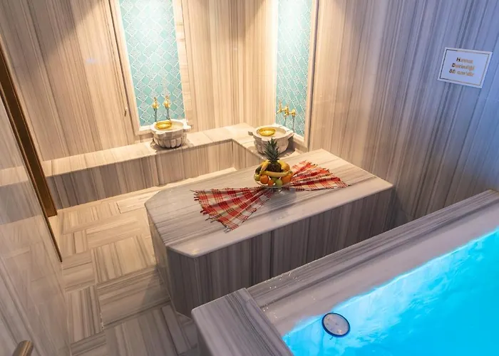 Royal Capital Thermal & Spa Hotel