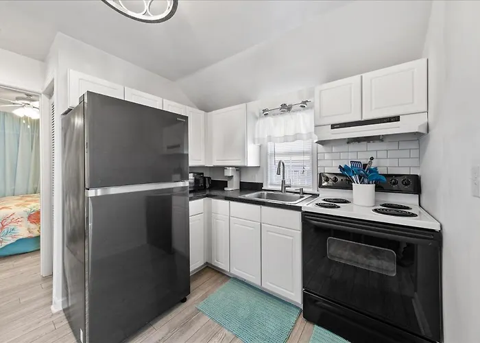 Avas Beach Cottage