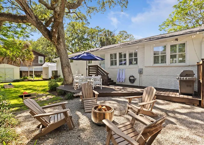 Palms Of Hart- 2 Blocks From Beach, Dog Friendly