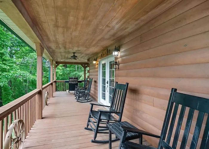 Mountain Air Hot Tub-Fire Pit
