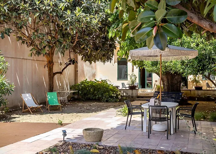 Hotel Vella Nit
