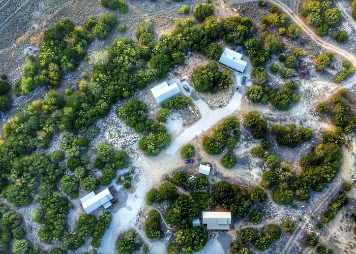 Romantic Granbury Cabin Ideal For A Texas Getaway