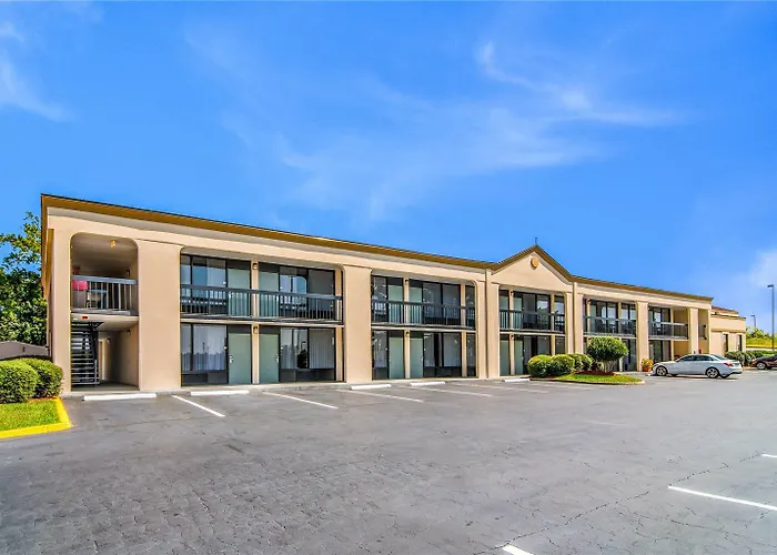Quality Inn Suwanee I-85