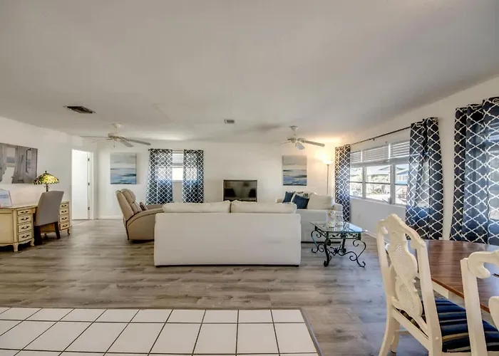 190 Anchorage Unit B