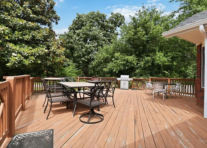 Niagara Retreat In The Heart Of Nwa