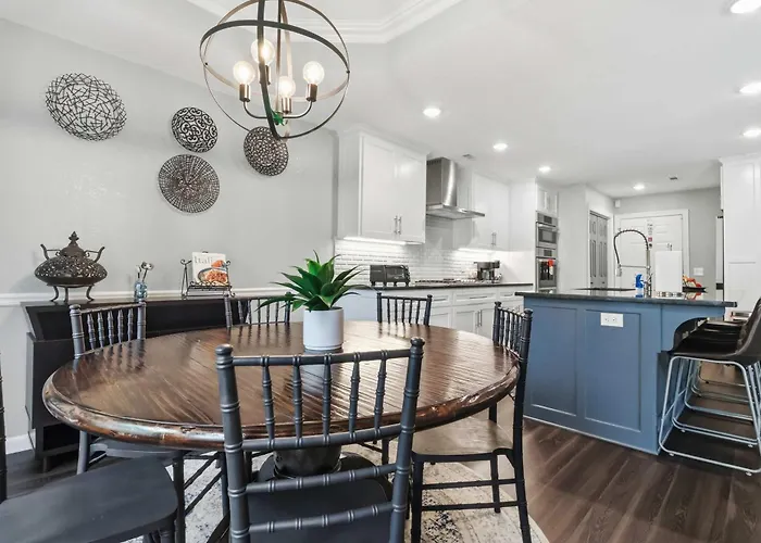 Niagara Retreat In The Heart Of Nwa