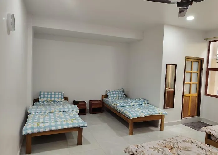 Hotel Woodland Aizawl