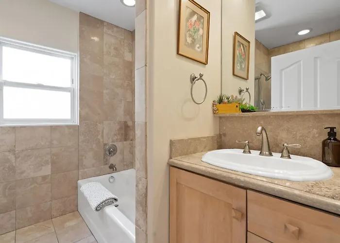 Burbank 4Br With Pool And Hot Tub By Colby And Conrad