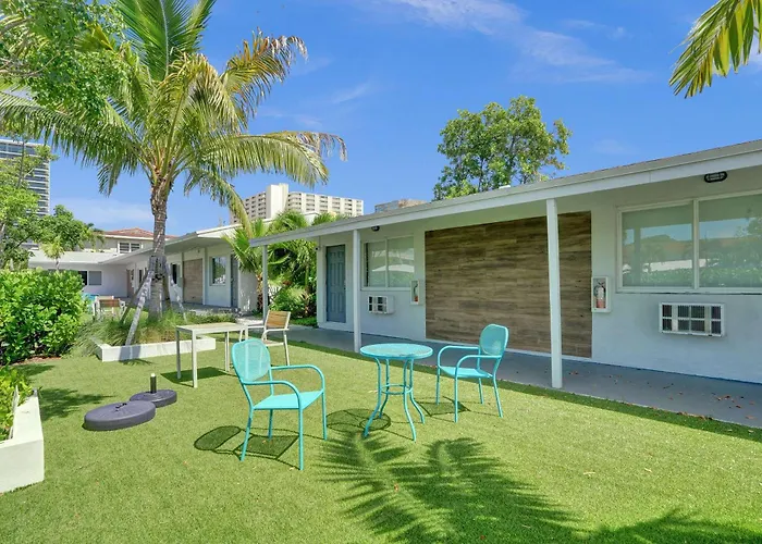 Pelican Cove 1Br With Full Kitchen Den And Patio