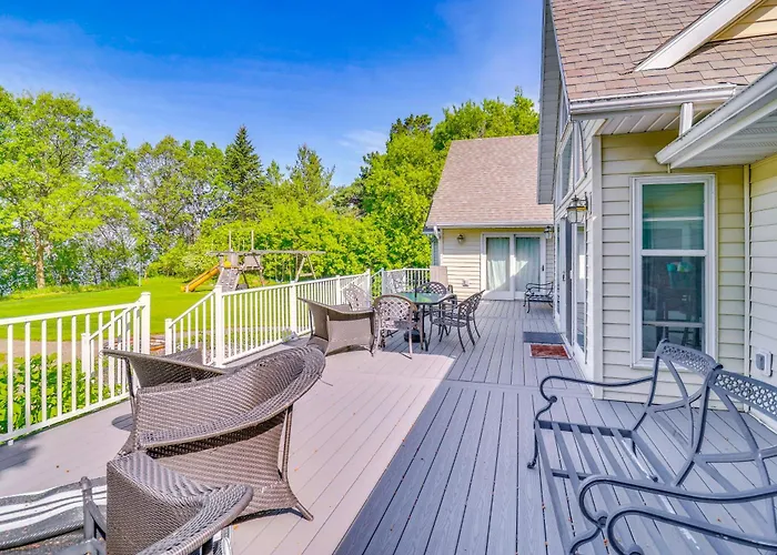 Waterfront Alexandria Gem: Family & Group Friendly