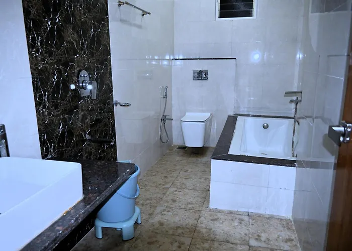 Hotel Travel Inn Vijayapura