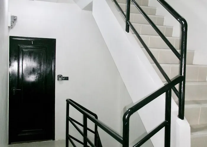 Atrium Kathu Hotel