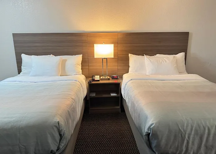 Quality Inn By Choice Hotels - West Des Moines - I 235 & I 80